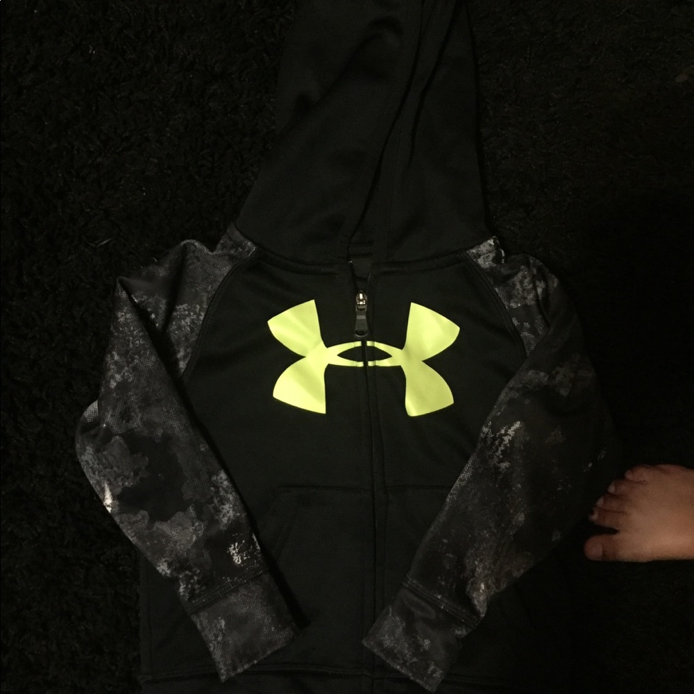 UA sweater
